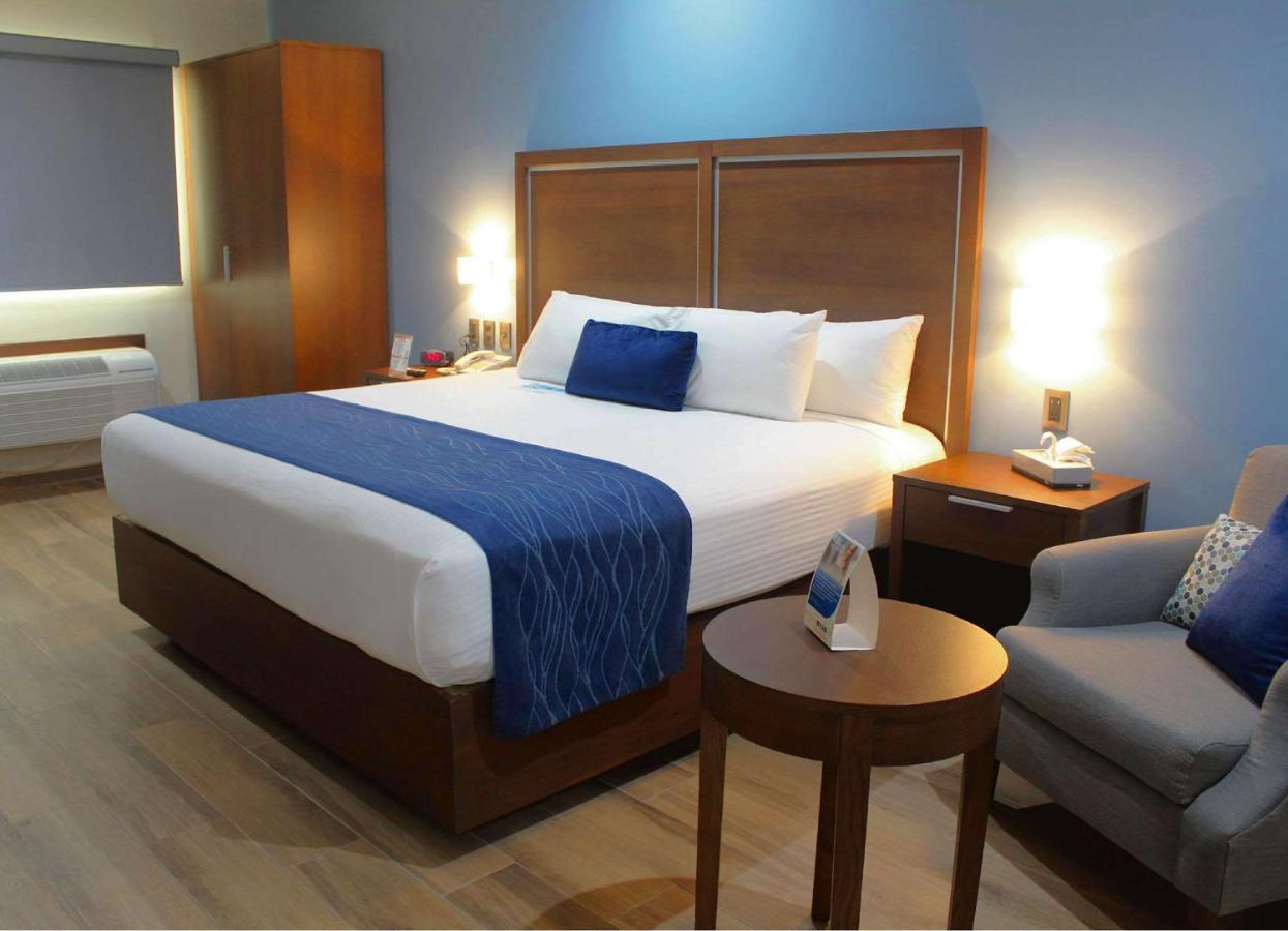 Comfort Inn Monterrey Norte San Nicolas de los Garza Ngoại thất bức ảnh